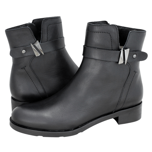 Esthissis Tesovice low boots