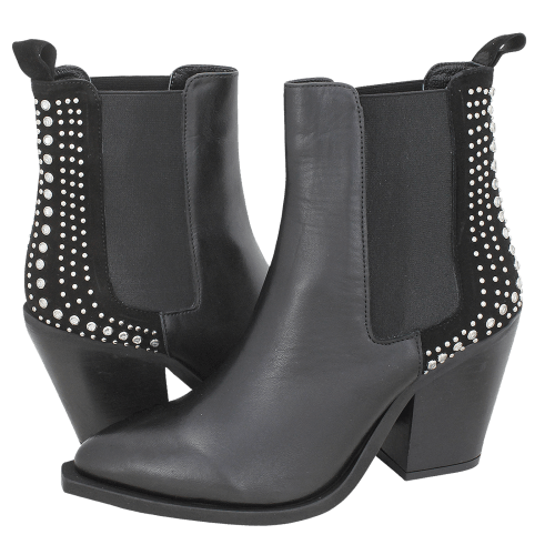 Gianna Kazakou Tonasket low boots