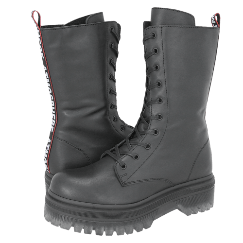 Esthissis Tobin low boots